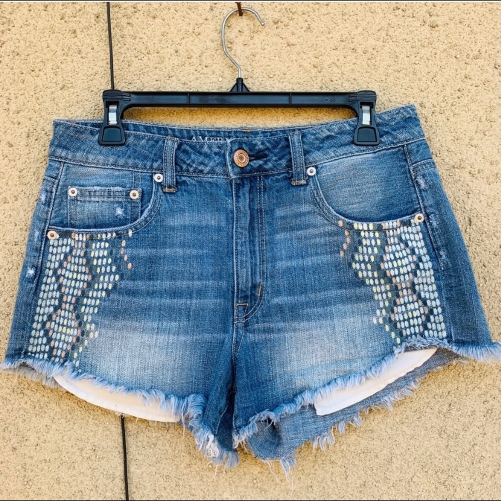 American Eagle high rise festival jean shorts 10